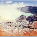 Krater Kavah Ijen w pełnej krasie
